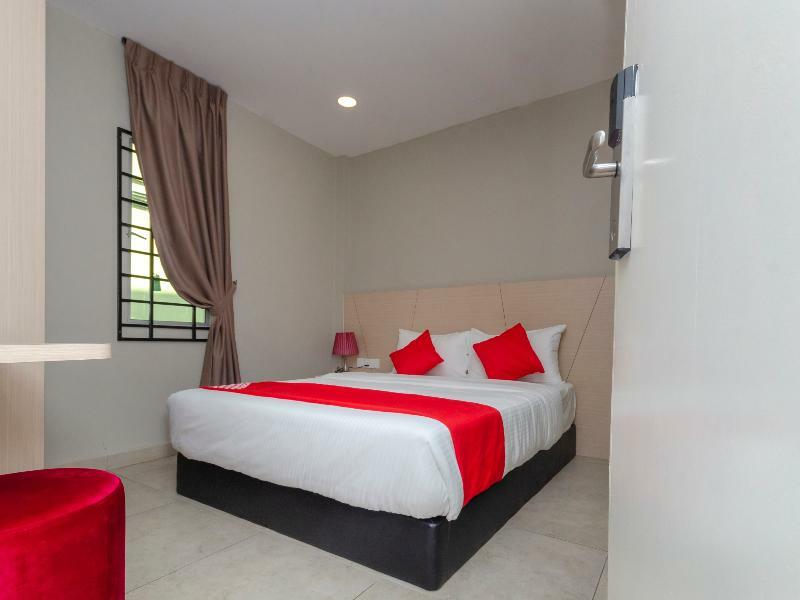 Princess Hotel Pontian Pontian Kecil Exterior photo